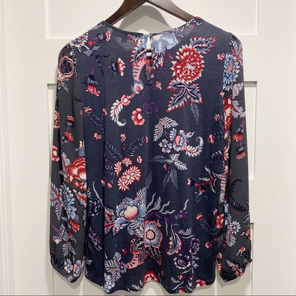 LOFT Floral blouse - Picture 2 of 5